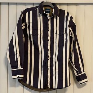 Wrangler Navy and White Striped Button Down Western Shirt